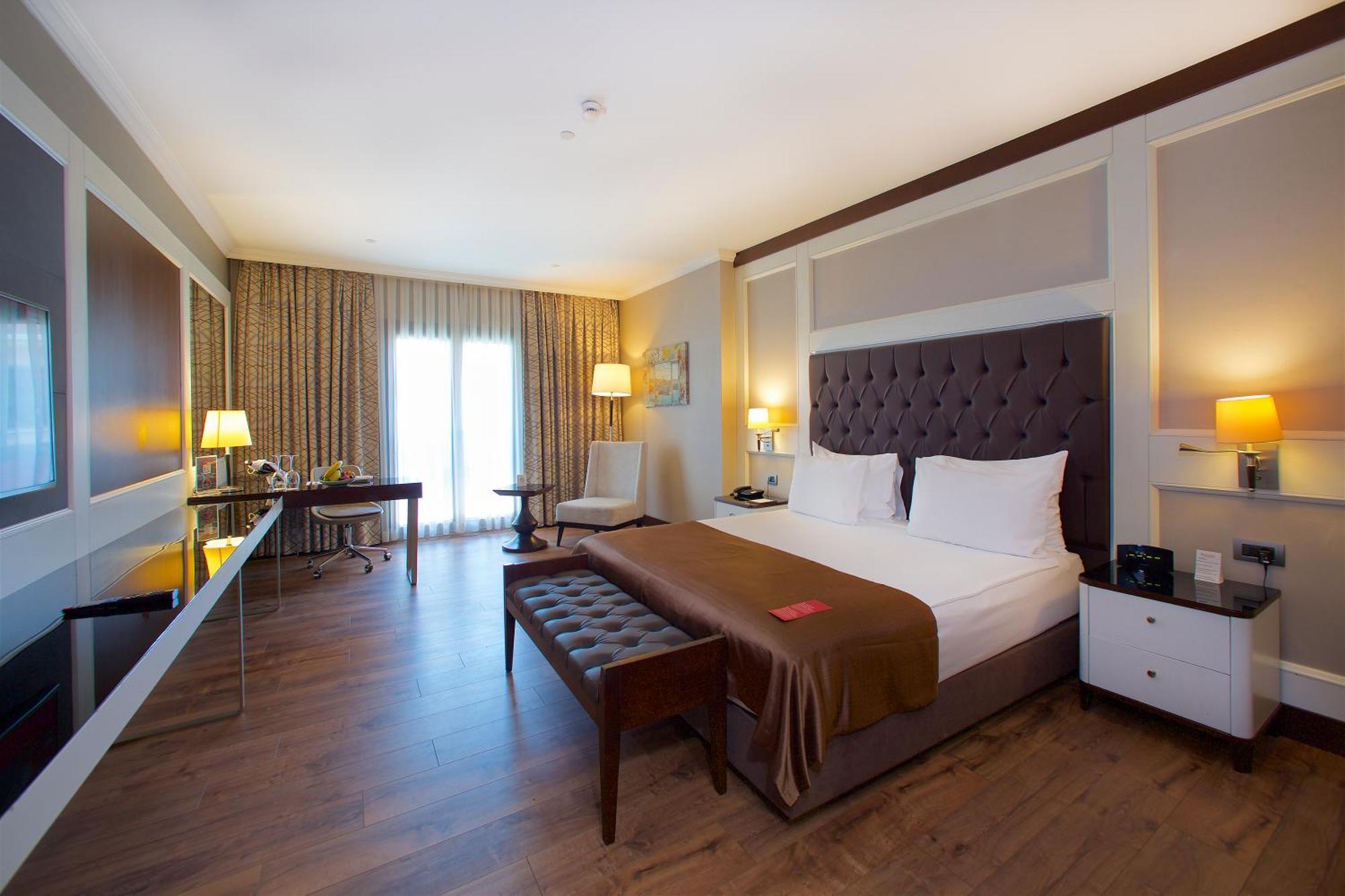 Ramada By Wyndham Istanbul Merter Εξωτερικό φωτογραφία Deluxe Room
